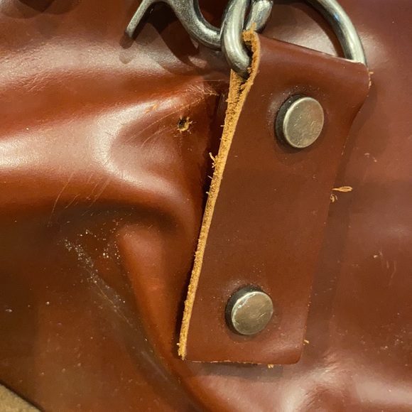 Jesslyn Blake Brown Leather Weekend Bag - Picture 5 of 5